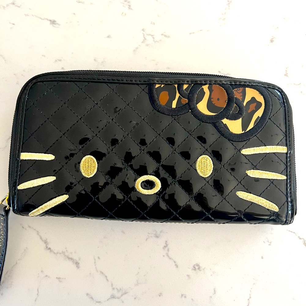 Hello Kitty wallet